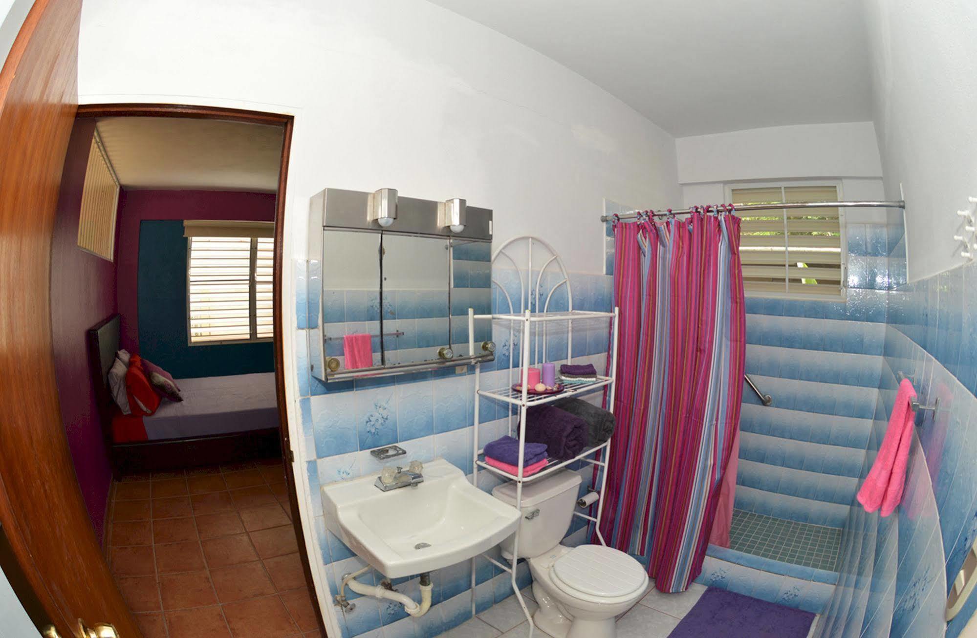 Wssm Surf House Bed & Breakfast อกวาดิยา ภายนอก รูปภาพ