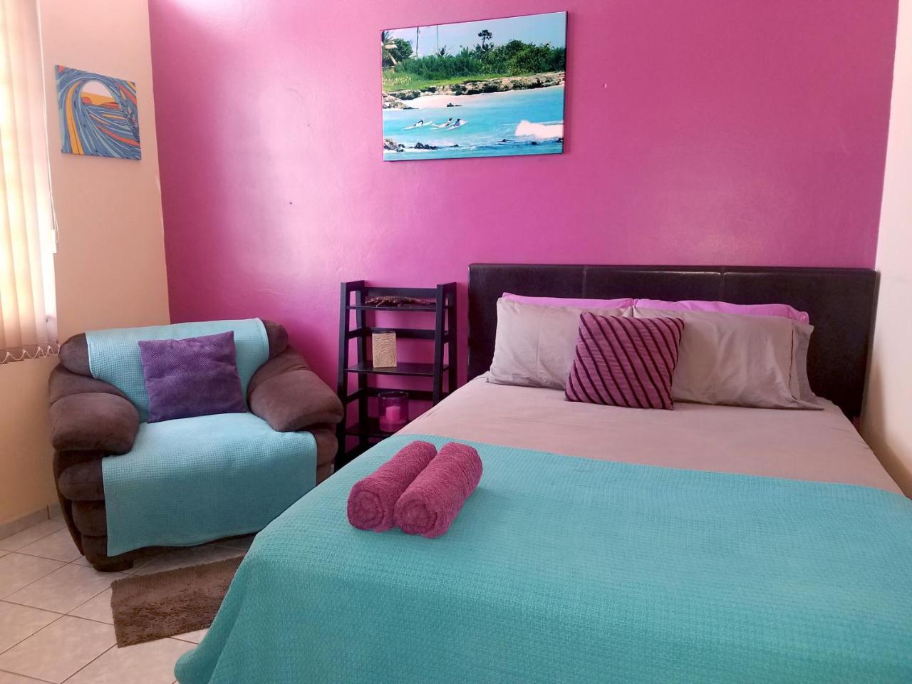 Wssm Surf House Bed & Breakfast อกวาดิยา ภายนอก รูปภาพ